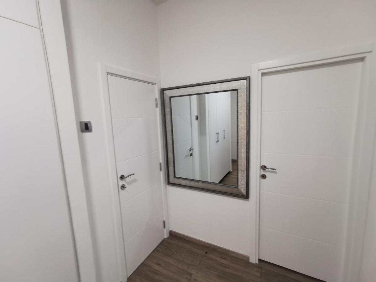 Apartman Pavlovic 1 Dedinje Luaran gambar
